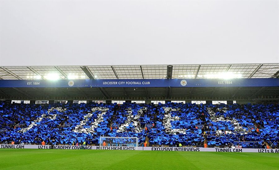 King Power - Doluluk Oranı: %98.99
Sıra iki sezon önce bir peri masalının yazıldığı King Power’da, Leicester City'ye ev sahipliği yapan bu stadyum, çok uzak değil, sadece 2 yıl önce Premier Lig devlerinin kabusu olmuştu."Foxes" adlı taraftar grubunun her maç tıklım tıklım doldurduğu King Power'ın kapasitesi ise 32.273 kişi.