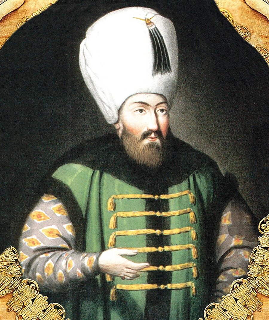 1.Ahmed Han
Kabri İstanbul Sultan Ahmed Camiî yanındadır.