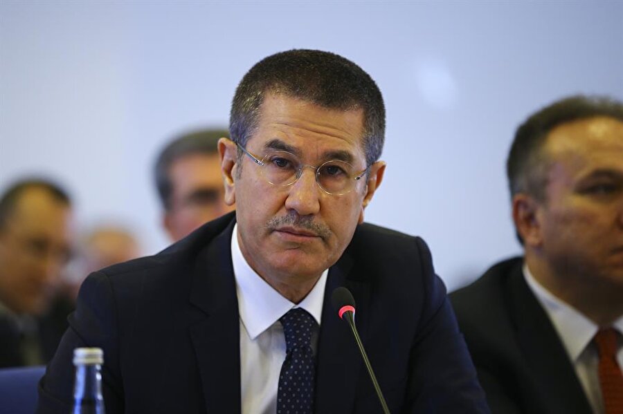 Milli Savunma Bakanı Canikli, Suudi Arabistan'da
Milli Savunma Bakanı Nurettin Canikli, Suudi Arabistan'da düzenlenen Terörizmle Mücadele İslam Askeri Koalisyonu Savunma Bakanları Toplantısı'na katılacak.