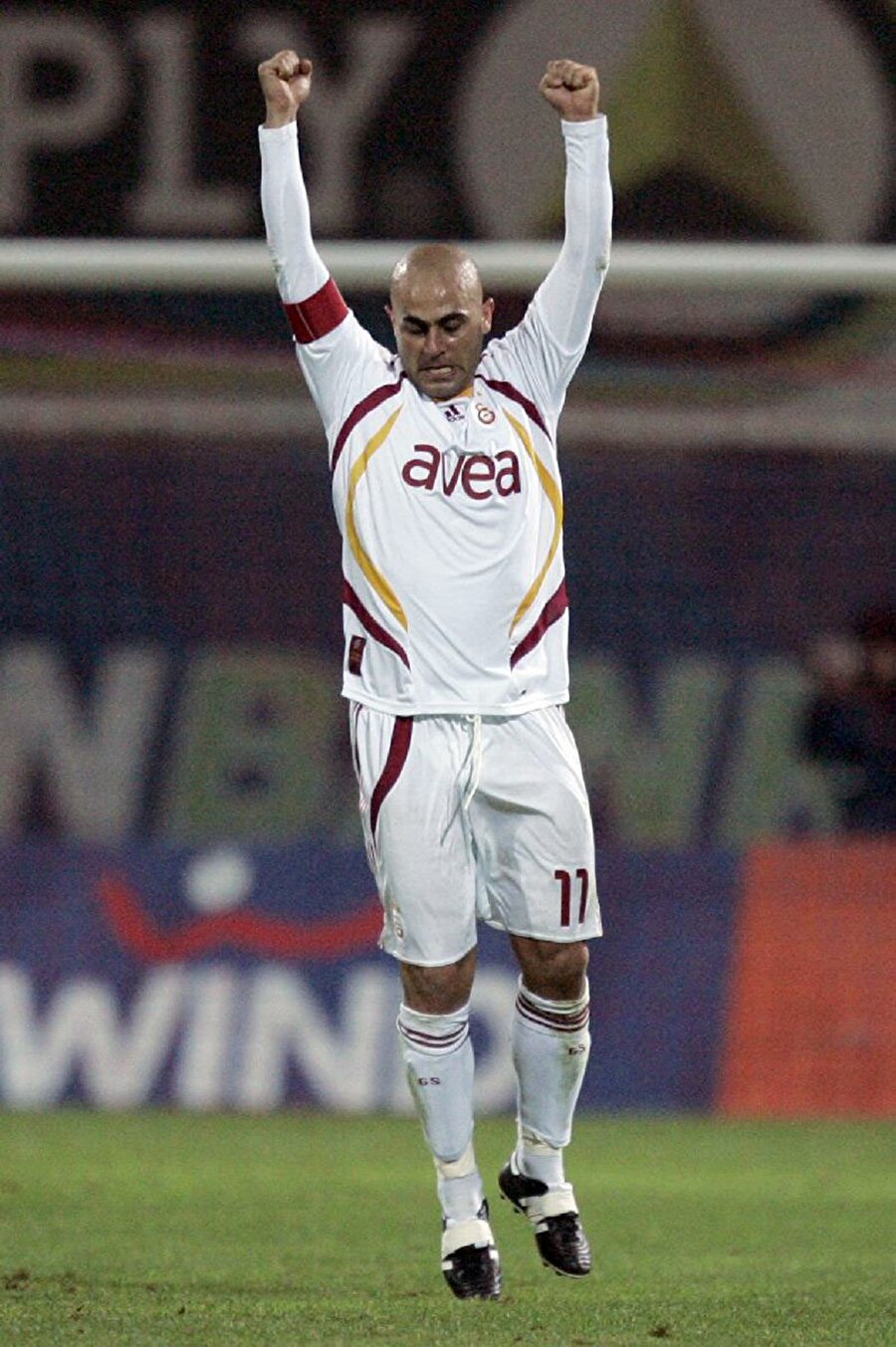 Hasan Şaş

                                    
                                    Türk futbolu ve Galatasaray'ın başarılarında, saçsız haliyle önemli roller üstlenmiş futbolcu.
                                
                                