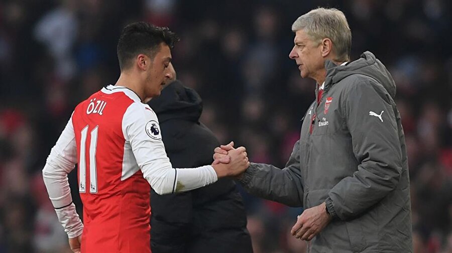Wenger, Mesut'un peşini bırakmıyor!