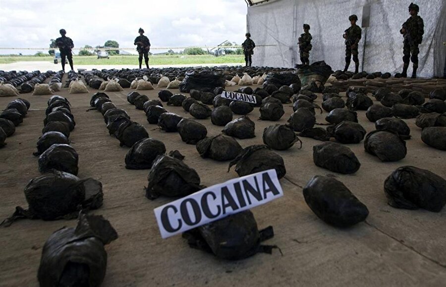 15 ton
Escobar’ın karteli zirveye ulaştığı zamanlarda, günde ortalama 15 ton kokain kaçırıyordu.