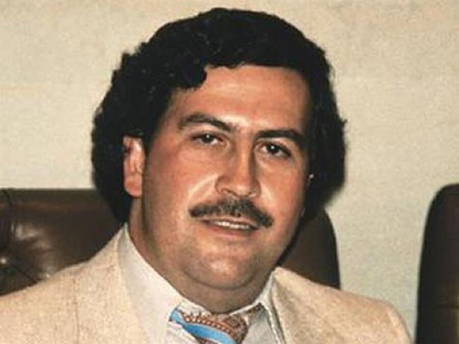 Yüzde on
Escobar’ın kazancının yüzde onu kayboldu. Bu miktarın sıçanlar tarafından yendiği söyleniyor.
