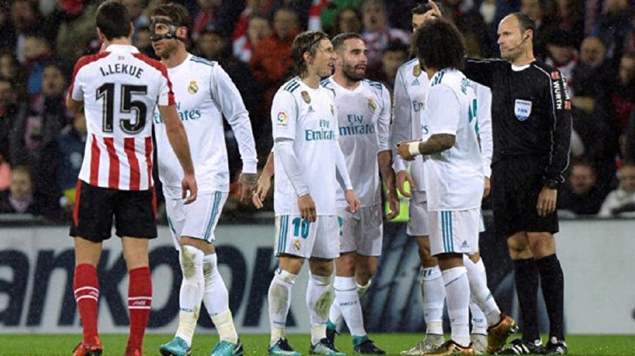 Real Madrid fırsat tepti