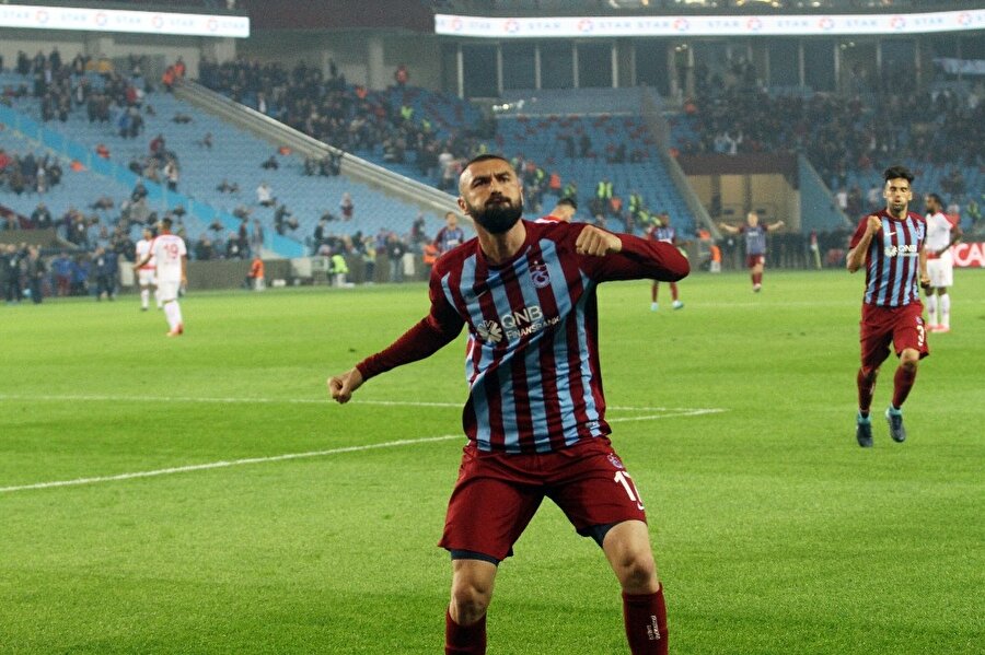 Trabzonspor 3 puanı 3 golle aldı