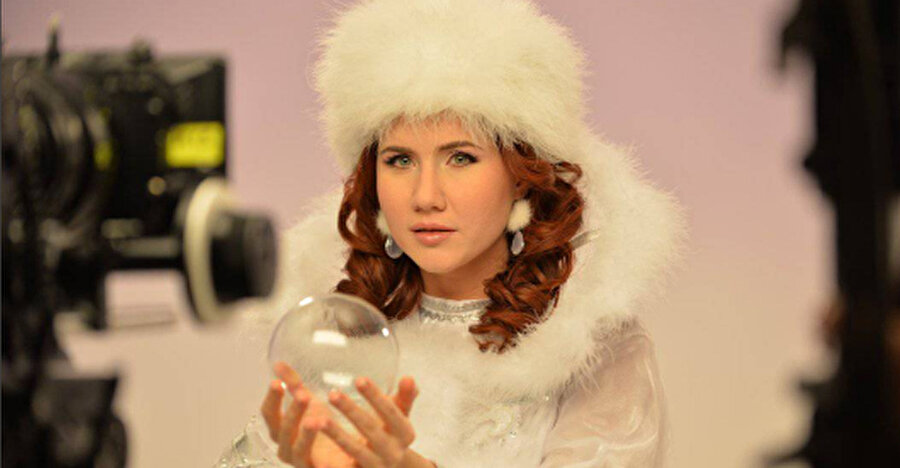 Anna Chapman ,bir gazeteye verdiği demecinde “İlk tutuklandığım zaman, beni oldukça uzun bir süre burada tutacaklar” diye düşünmüştüm. Dışarı çıkabileceğim konusunda hiç umudum yoktu. Ama bu hayatımın bittiği anlamına da gelmiyordu. Daha ilk günden düzenli spor yapmaya başladım. İkinci gün orada eğitimin konusunda nasıl ilerleyebileceğim konusunda araştırma yaptım. İçeriden de diploma alabilmek mümkünmüş, "Anlaşılan önümüzdeki 5 yıl buradayım, iyisi mi hukuk diplomamı alayım” diye düşündüm. Zaten istiyordum bunu. Yani hep pozitif kaldım.” ifadelerini kullanmıştı.