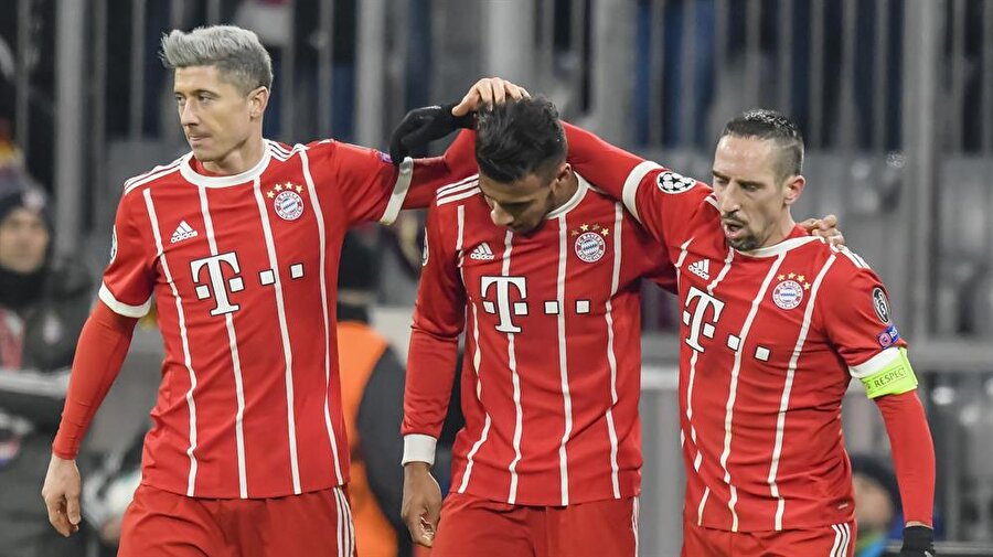 Çakır'ın düdük çaldığı maçta Bayern'in yüzü güldü​