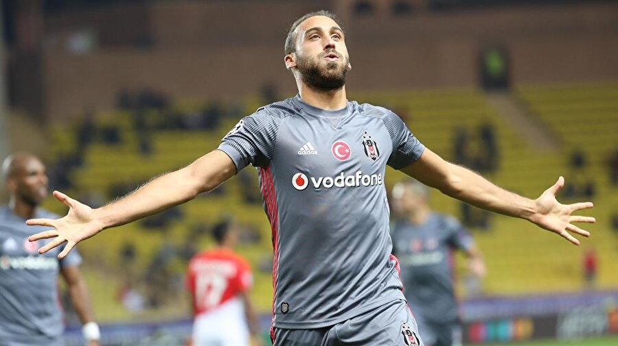 ​Cenk Tosun'un hayalleri gerçek oluyor: Real Madrid izleyecek
