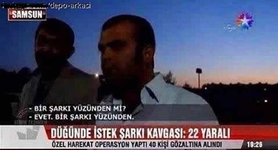 İstek şarkı kavgası

                                    
                                    Bir şarkı yüzünden 22 kişiyi yaralamak..
                                
                                