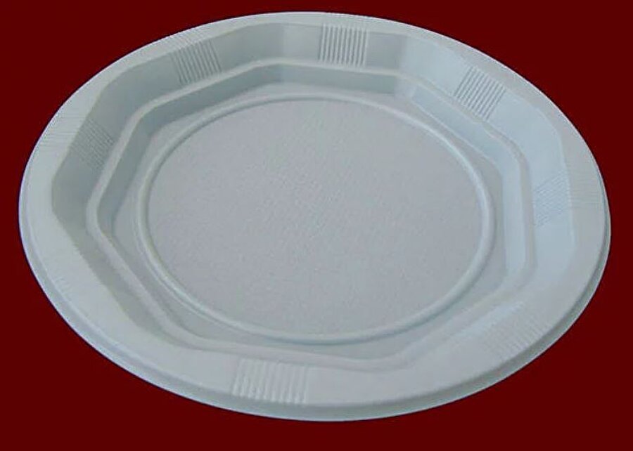 Bulaşık kavgalarına son veren plastik tabak
Bir çok öğrenci evinin dağılmasına sebep olan bulaşık olayına çare olan mucize icatlardır kendisi.