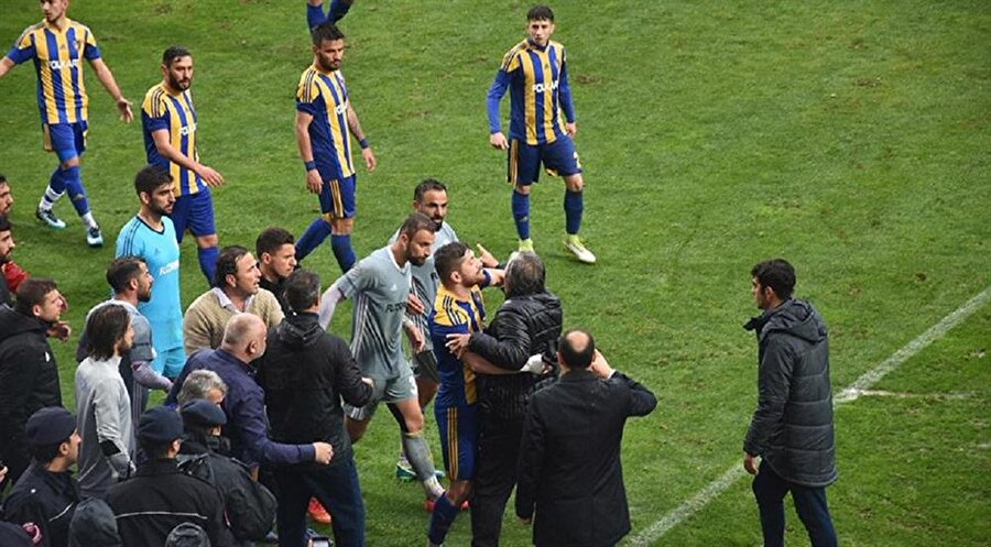 Böylesi görülmedi: Başkan'dan futbolcuya kendi kalene gol at talimatı​