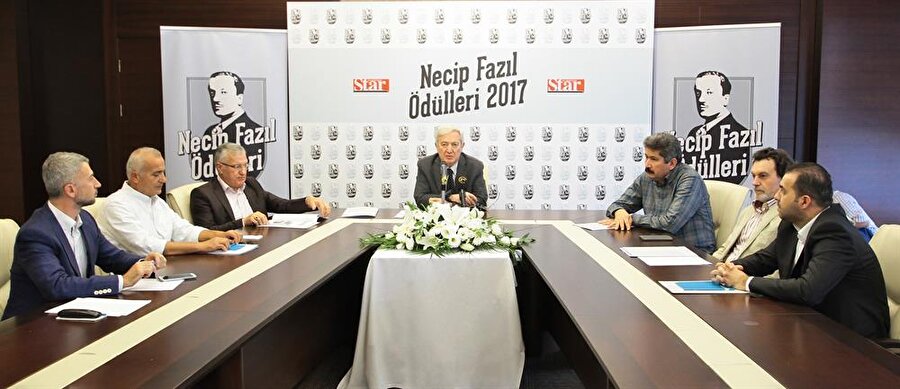 Necip Fazıl Ödülleri verilecek
Kültür ve Turizm Bakanı Numan Kurtulmuş, Lütfi Kırdar Kongre ve Sergi Sarayı'nda "Necip Fazıl Ödülleri 2017" ödül törenine iştirak edecek.