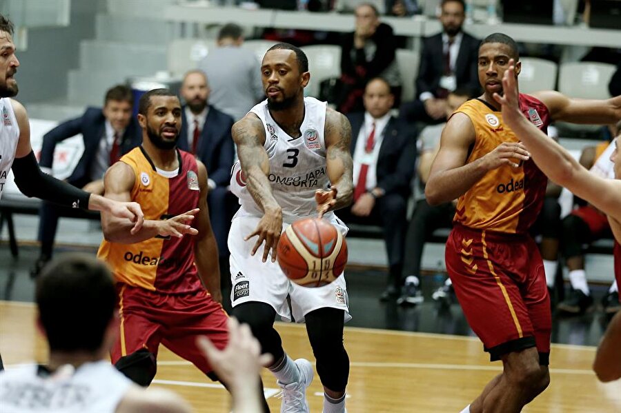 Derbide kazanan Beşiktaş oldu