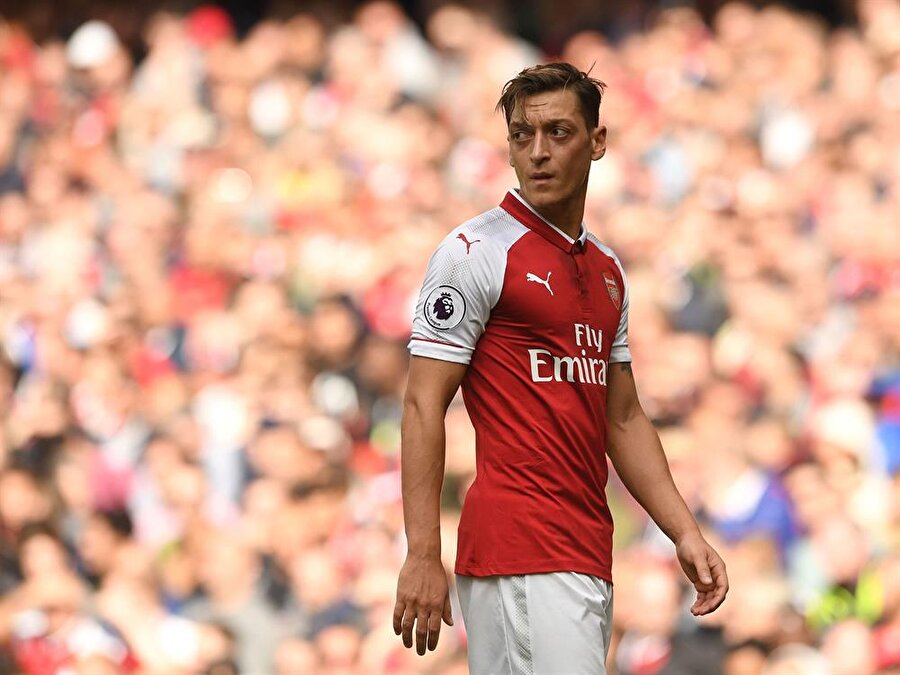 Wenger'den Mesut hakkında 'risk' açıklaması