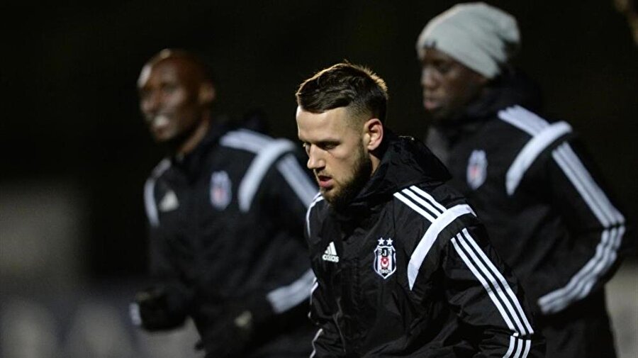 Beşiktaş, Milosevic'in sözleşmesini feshetti!