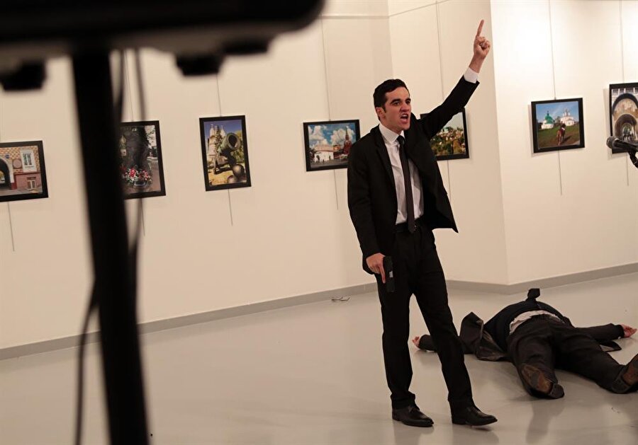 Andrey Karlov suikasti