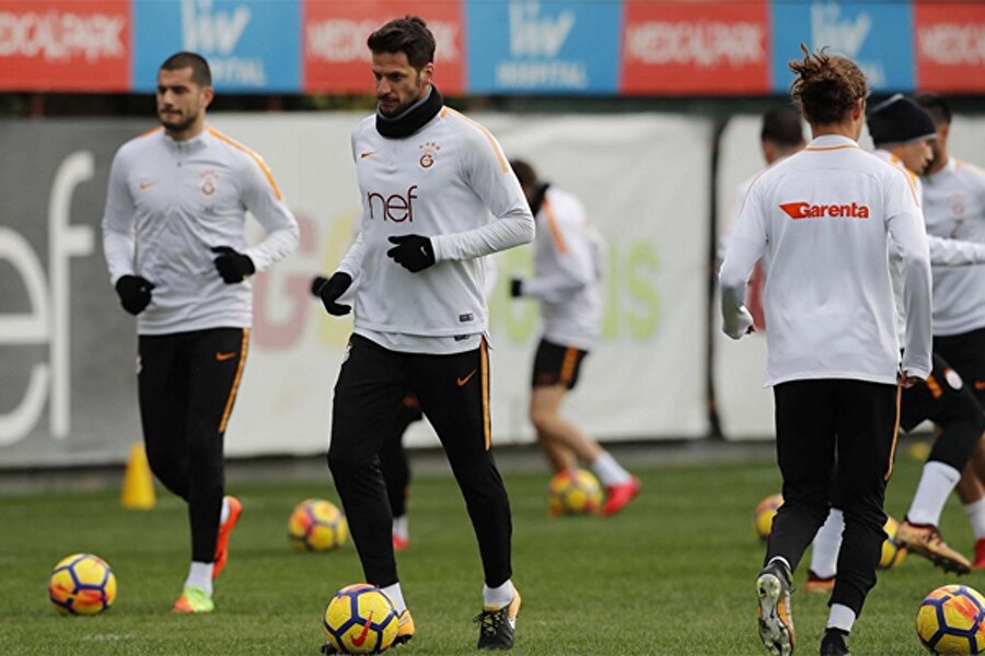 Tudor gitti, Hakan Balta geri döndü