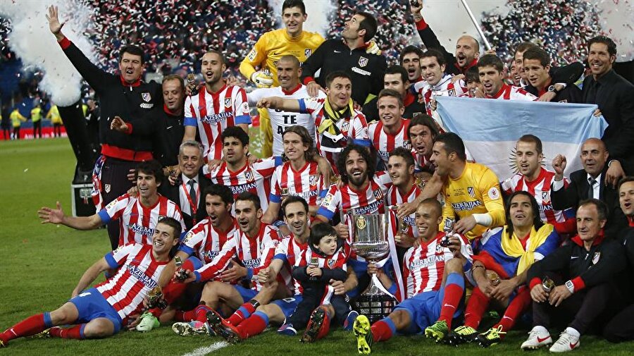 2013'te Kral Kupası'nı kazanan Atletico Madrid, 2013-2014 sezonunu La Liga şampiyonu olarak tamamladı. Bu başarı tarihe altın harflerle yazıldı. Çünkü Madrid tamı tamına 19 yıl sonra La Liga'da şampiyonluğa ulaştı.
