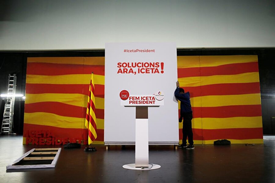 Katalonya’da sandığa gidiyor
İspanya'nın Katalonya Özerk Bölgesinde yapılacak erken seçimle, tek taraflı bağımsızlık ilanı sonrası merkezi hükümetin feshettiği 135 üyeli yerel parlamentonun yeni üyeleri belirlenecek.