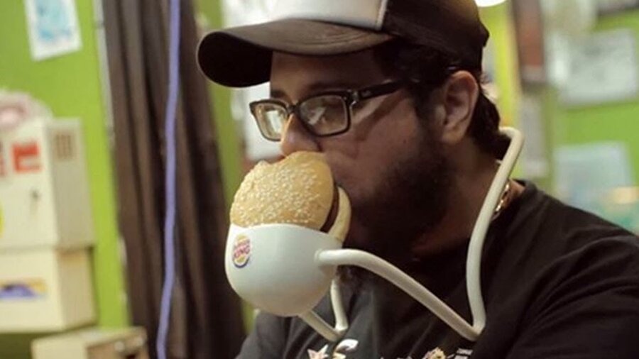 Üşengeçlik olimpiyatları! Gördüğünüzde özeneceğiz 7 üşengeç adam