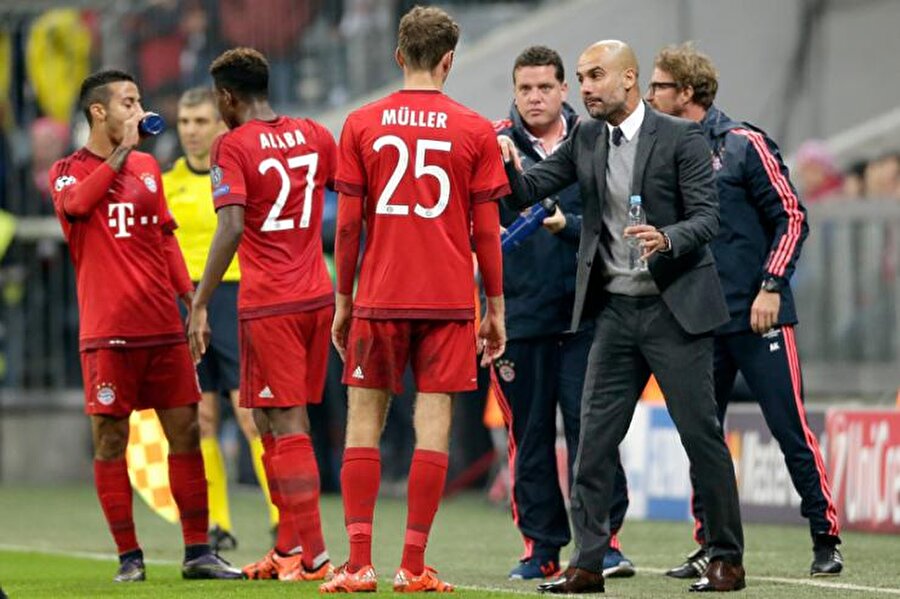 2013-2016 yılları arasında ise Guardiola, Alman devi Bayern Münih'in başındaydı. 