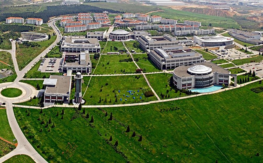 Girişimci ve yenilikçi üniversiteler açıklanacak

                                    Bilim, Sanayi ve Teknoloji Bakanı Faruk Özlü, TÜBİTAK'ta, "Girişimci ve Yenilikçi Üniversite Endeksi - 2017" sonuçlarını açıklayacak.Geçtiğimiz yıl "Girişimci ve Yenilikçi Üniversite Endeksi" sonuçlarına göre Sabancı Üniversitesi, Türkiye'nin en girişimci ve yenilikçi üniversitesi olmuştu. Bu üniversiteyi, Orta Doğu Teknik Üniversitesi (ODTÜ), İhsan Doğramacı Bilkent Üniversitesi, İstanbul Teknik Üniversitesi (İTÜ) ve Boğaziçi Üniversitesi izlemişti.
                                