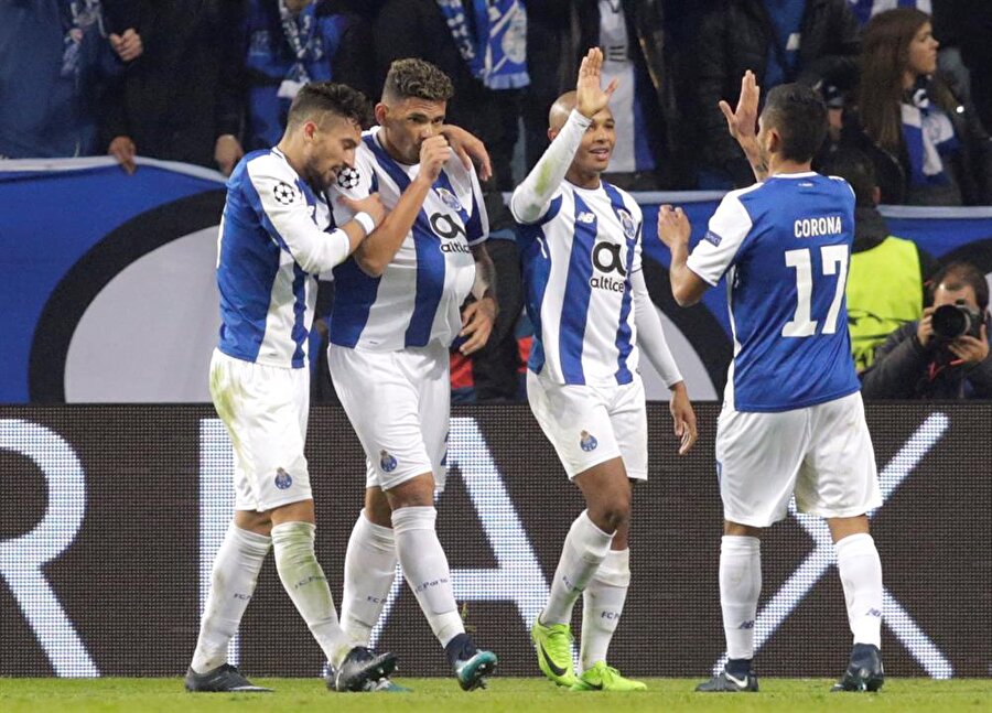 8. Porto