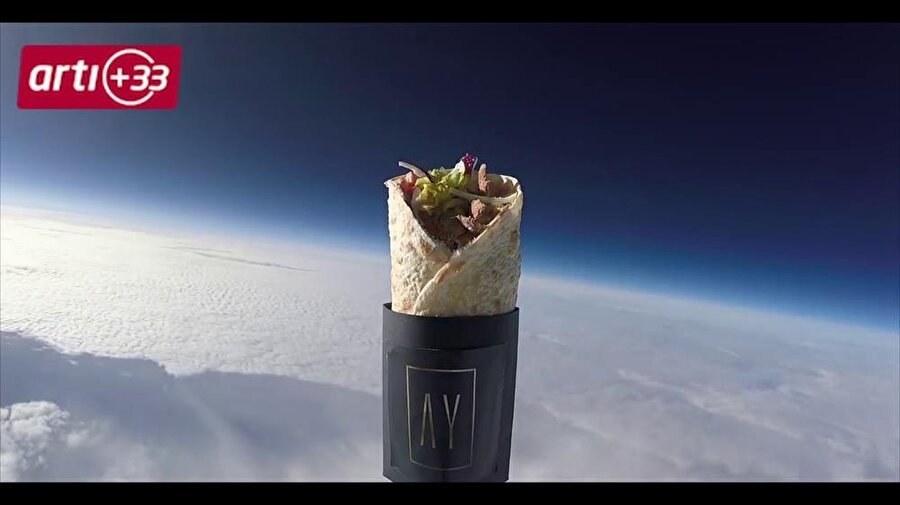 Uzaya kebap yollandı.
