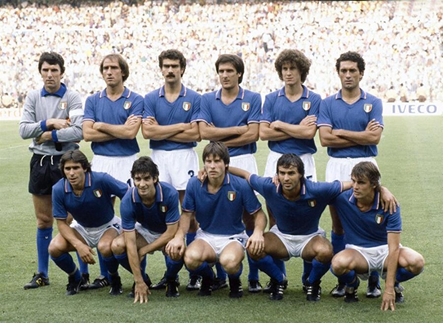 Milli Takım’da birinci kaleci olan Enrico Albertosi bir maçta hatalı goller yediği için Zoff’a da Milli takım yolu açıldı.. Dino Zoff ile birlikte İtalya, 1968 Avrupa Futbol Şampiyonası’nda 4 maçta sadece 1 gol yiyerek şampiyonluğa ulaştı. Zoff’un ünü artık dünya çapındaydı.