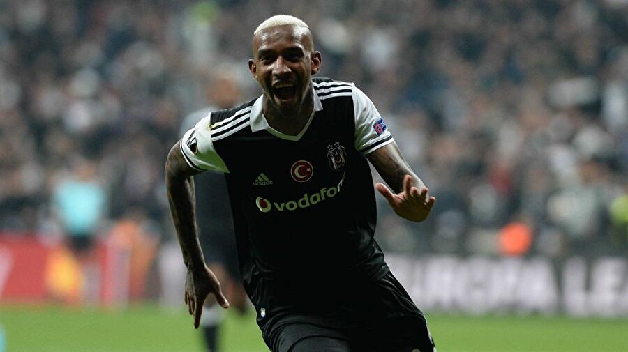 ​Beşiktaş'ın kafasını karıştıran Talisca teklifi
