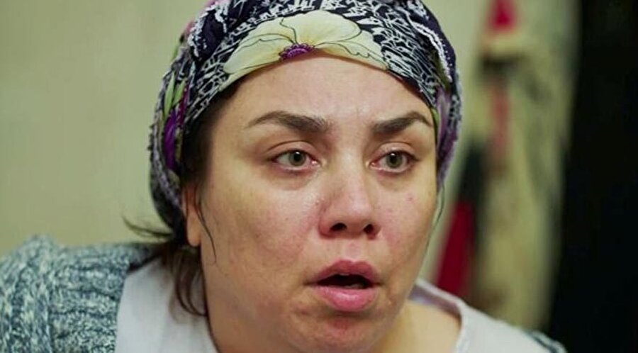 1 yılda 50 kilo!
Dizide büründüğü roller için kilo alıp veren Bozoğlu, 1 yılda 50 kilo vererek son haliyle herkesi şoke etti.