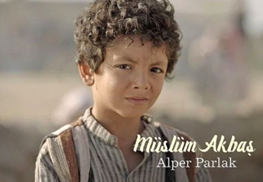 Çocukluğunu Alper canlandıracak
Müslüm Akbaş'ın, yani tanıdığımız ismiyle Müslüm Gürses'in çocukluğunu Alper Parlak canlandırıyor.