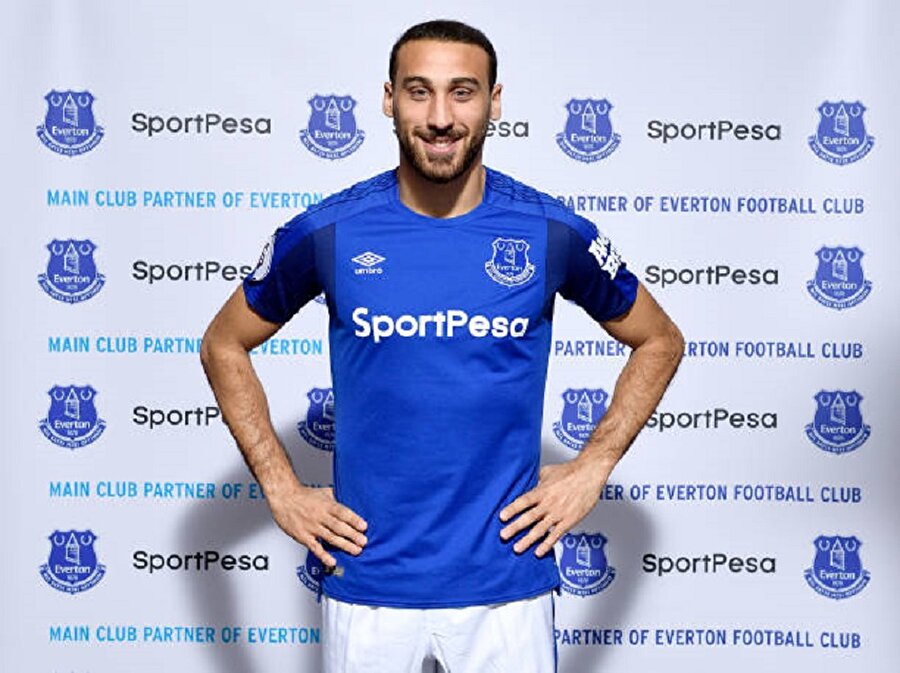 Cenk Tosun'dan Beşiktaş'a büyük fedakârlık