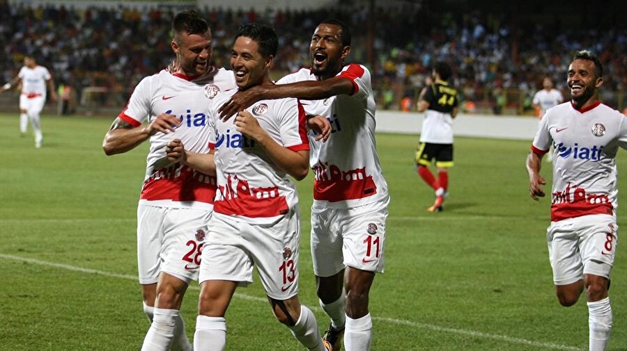 Samir Nasri'ye sürpriz talip