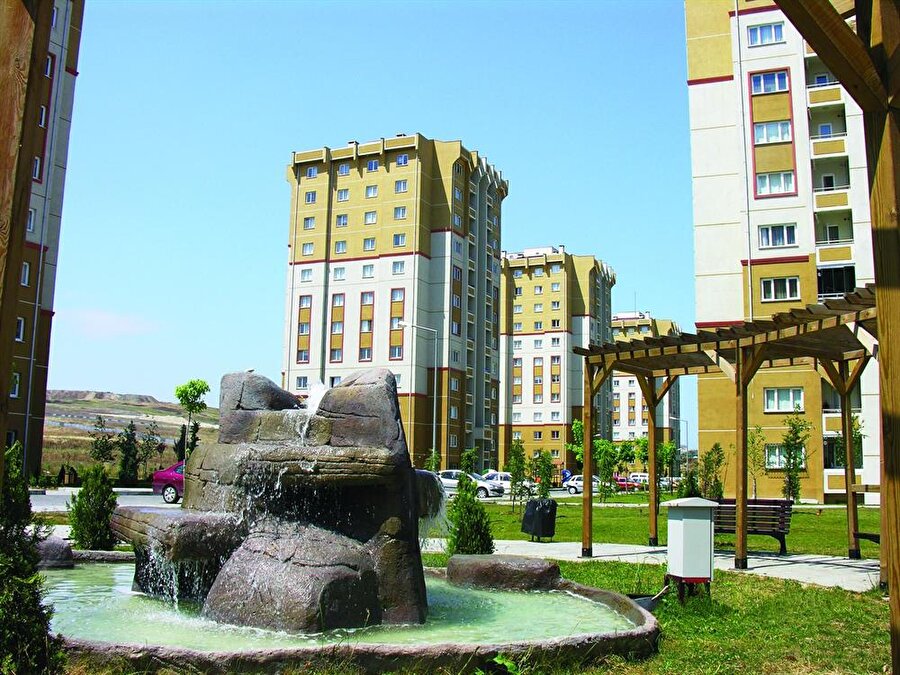 İstanbul Halkalı’daki toplu konutlardan 500 bin liradan 162 daire alınabilir.
