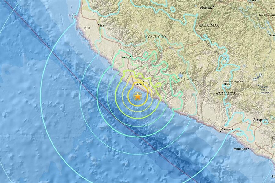 Peru'da 7,3 büyüklüğünde deprem sonrası tsunami uyarısı yapıldı
Peru'nun Pukuio şehrinin 150 kilometre güneybatısında 7.3 şiddetinde bir deprem meydana geldi. Otoriteler tarafından tsunami uyarısı yapıldı.