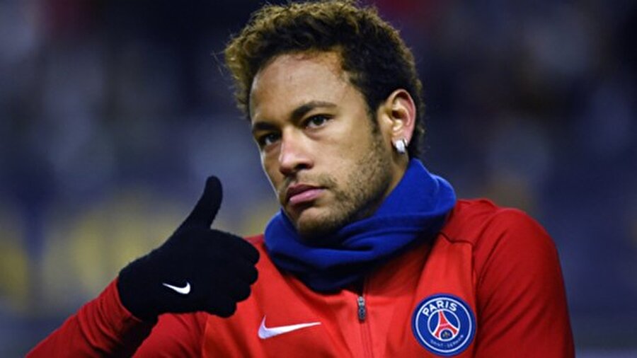 Yarım sezondur PSG'de top koşturan Neymar şimdiye kadar 22 maça çıktı ve 20 kez meşin yuvarlağı ağlarla buluşturdu. Söz konusu 22 maçta Neymar 14 asist yaptı.