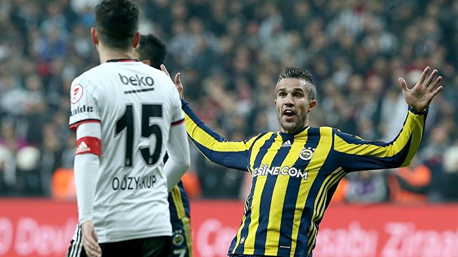 Robin van Persie, Beşiktaş'ın 9 transferini ikiye katladı!