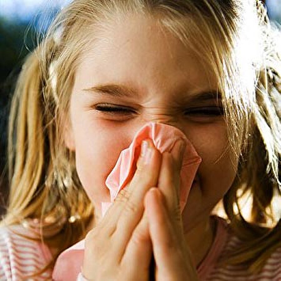 Alerjiye yol açıyor!

                                    
                                    
                                    Aynı araştırma, bulaşıkların makinede yıkanmasının çocuklarda alerjiye yol açabileceği konusunda da iddialarda bulunuyor. 
                                
                                
                                