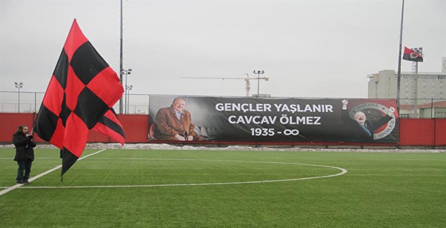 "Gençler yaşlanır Cavcav ölmez"