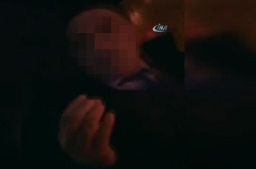 Otobüs sürücüsünün gaziye yaptığı saygısızlık pes dedirtti.