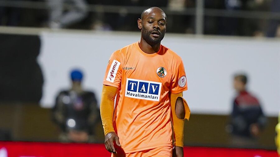 Vagner Love’dan son dakika açıklaması