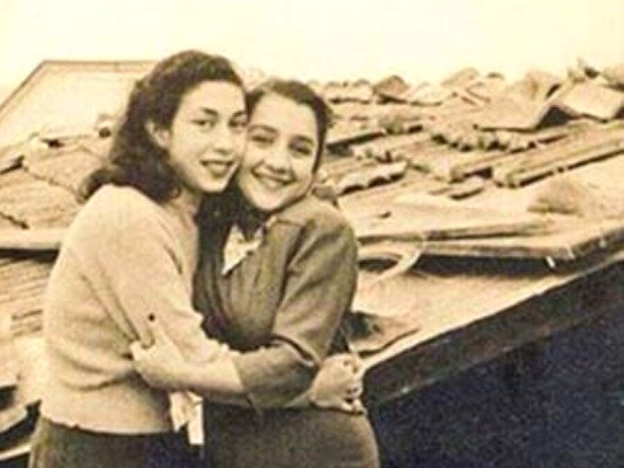 Annik ile Mannik
Beyoğlu Güzeli filmindeki Annik ile Mannik rolleriyle de akıllara kazınan Yeşilçam'ın efsane oyuncularının dizileri, günümüzde hala en sevilenler arasında yer alıyor. 