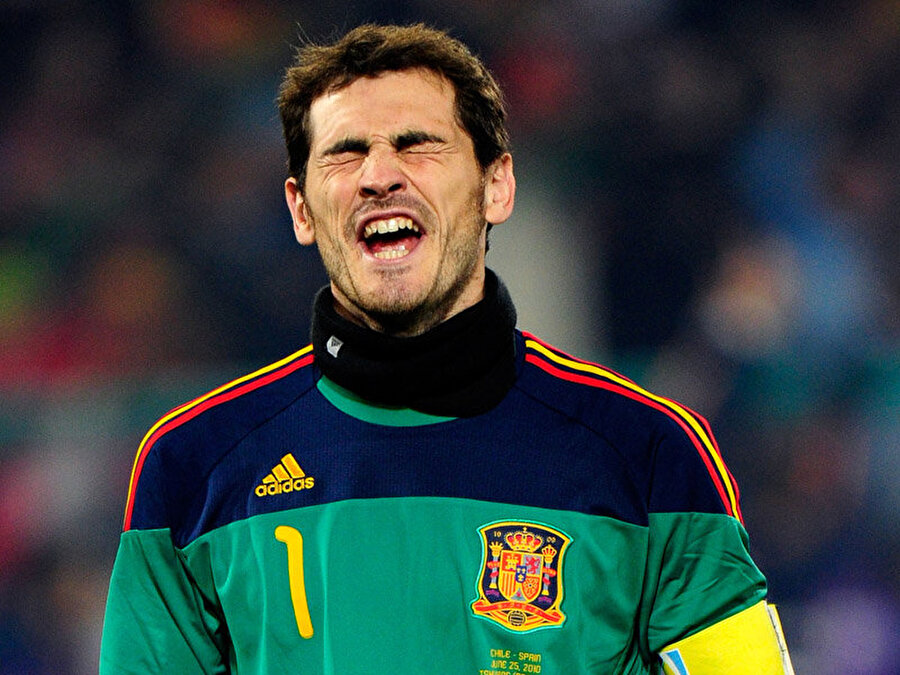 İspanya Milli Takımı'nın kaptanı Casillas, ulusal forma altında da büyük başarılar yaşadı. 