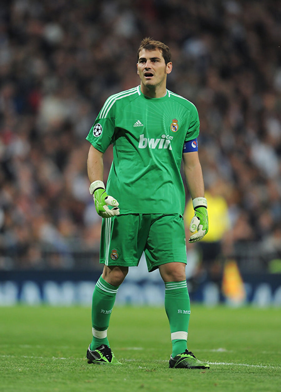 Casillas FIFA tarafından; 2008, 2009, 2010 ve 2011 yıllarında en iyi kaleci unvanını aldı. 