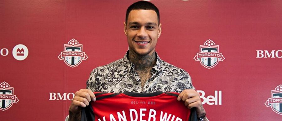 Van der Wiel'in yeni adresi MLS oldu