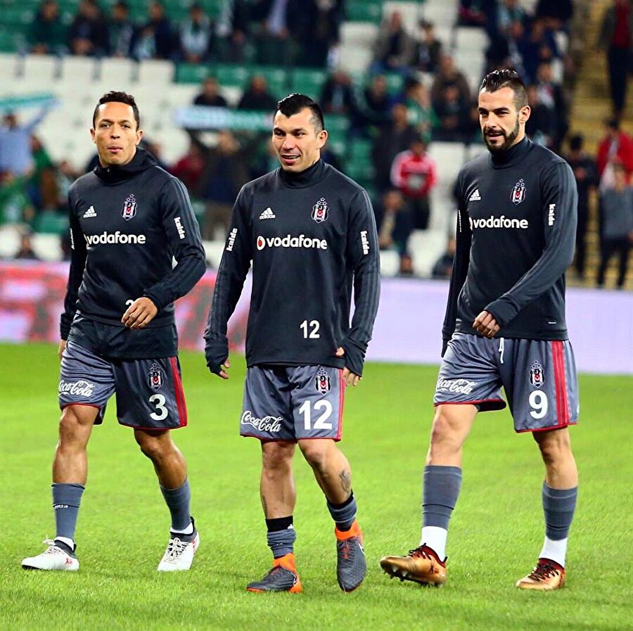 Bursa'da Beşiktaş'ın zemin tepkisi