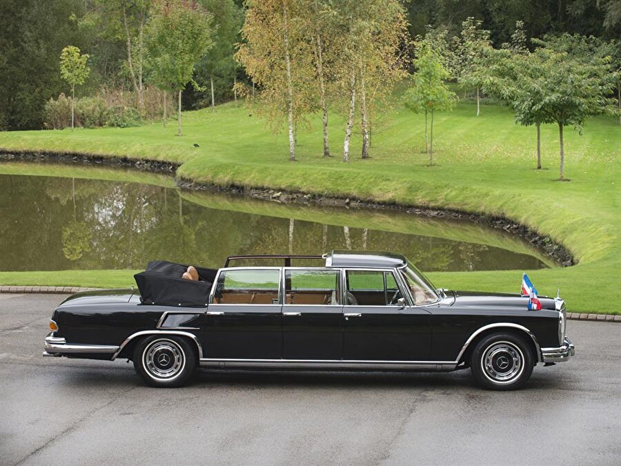 1965 - 1981 Mercedes-Benz 600 Pullman Landaulet