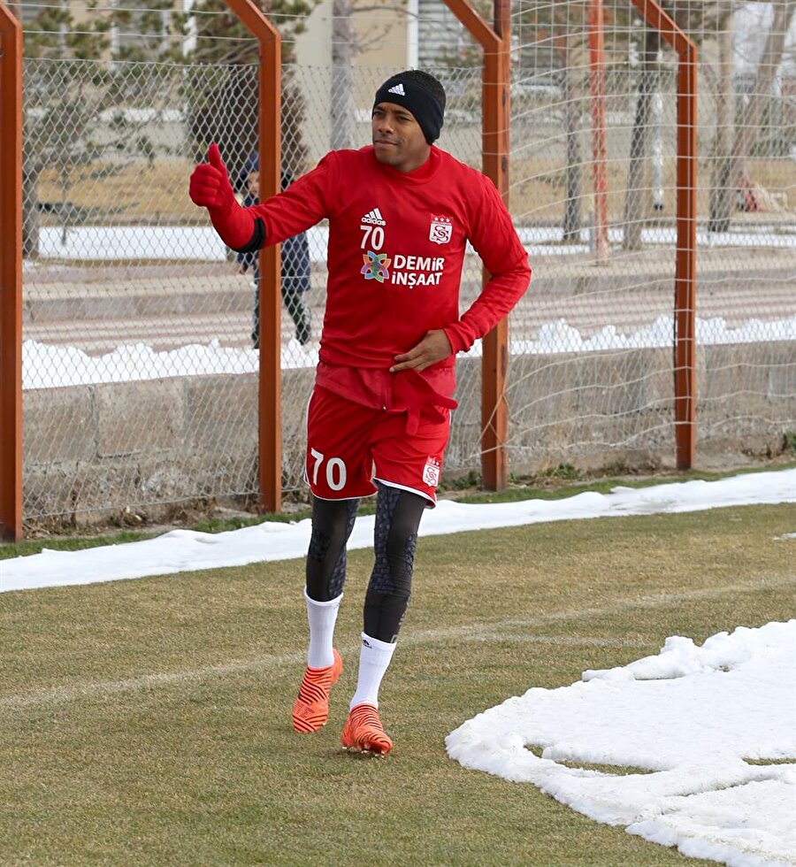 Robinho isyan etti! Peki, ama neden?