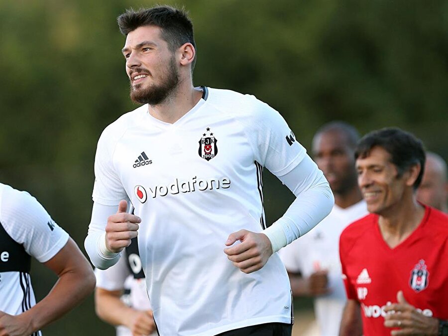 Denys Boyko'ya sürpriz talip